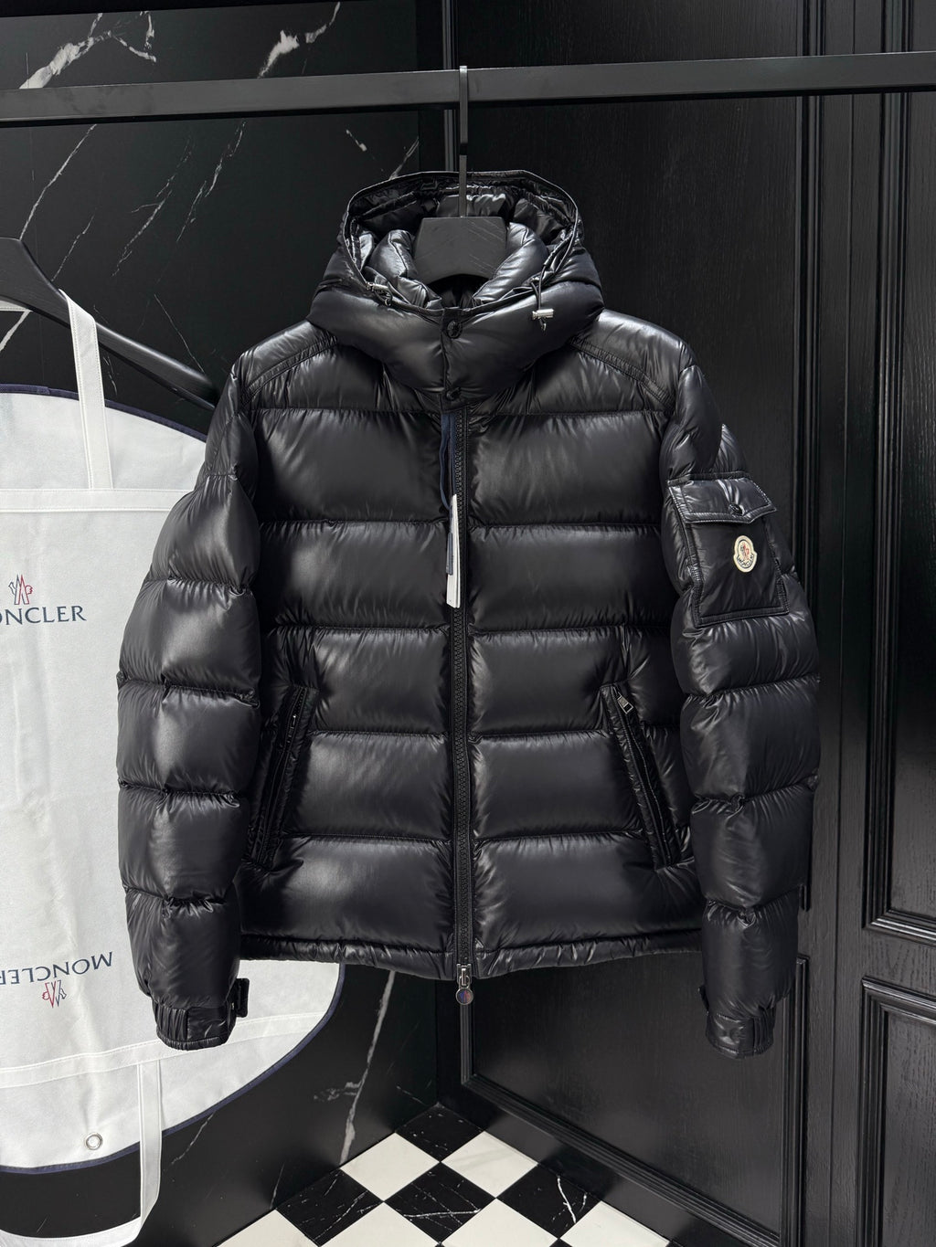 Moncler Maya Puffer Jacket Black Front View
Moncler Maya Jacket Black Back View
Moncler Down Jacket Black Men’s Winter Coat
Glossy Moncler Jacket High Quality Down Insulation